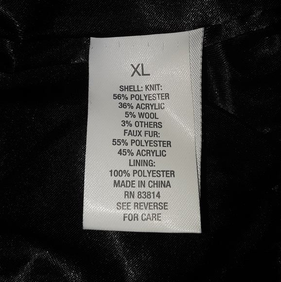 Roz & Ali Faux Fur Vest - Picture 9 of 9